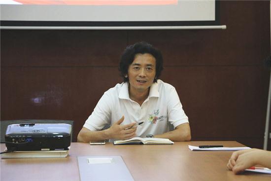 我院党总支书记谢春林讲话